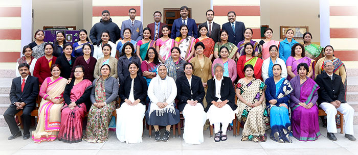 School Staff Photo 2015-16